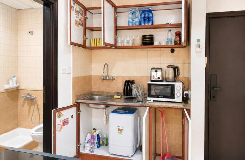 Old Dubai Apartment | Urban Comfort Stay in Deira