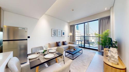 Al Satwa Apartment | Vacationer Holiday Homes I Premium 2 Bedroom Apartment I Close to DIFC & WTC I Central Location