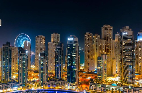 Dubai Marina Apartment | Vida Yacht Club # Up-scale 2BHK # Marina,Sea & Ain View