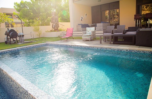 Muscat Villa | Villa Lagoon & Mountain View