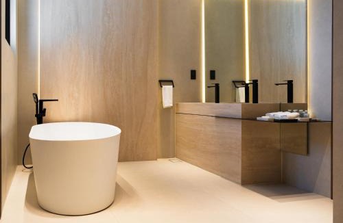 Palm Jumeirah Villa | Villa Lugano By Luxury Explorers Collection