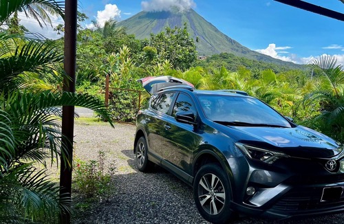 Arenal Hot Springs Villa | Villa With the Best Arenal Volcano Views: 4 Guests, Nature & Small Kitchen