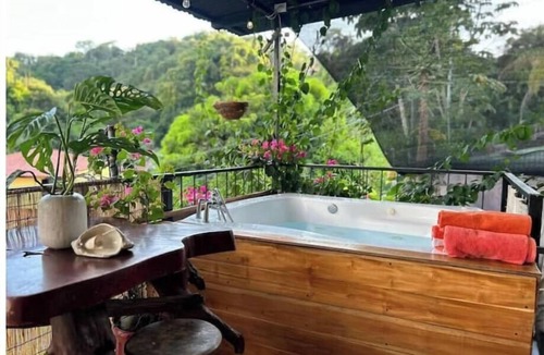 El Cerro House | Vista Lapas Vacation Home