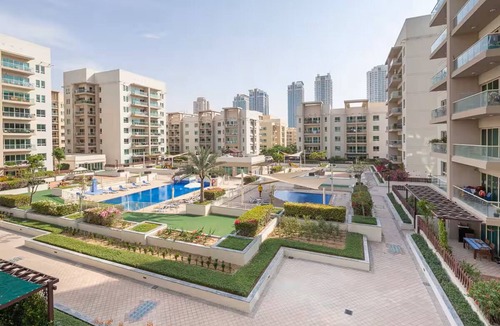 The Greens Apartment | Vogue | Al Alka Greens near Mall of the Emirates