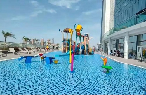 Jumeirah Village Triangle Apartment | Vogue Vacation Homes, Novotel Residences JVT near Springs Souk Mall, Studio Apartment with Balcony and City View, Access to all Amenities