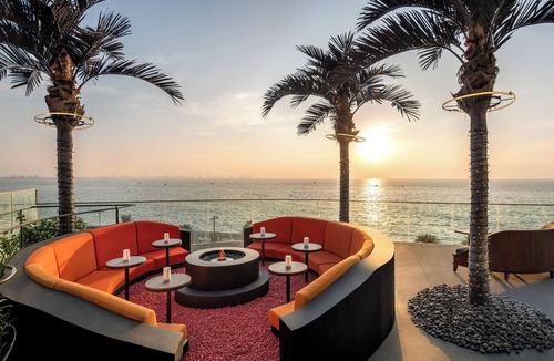 Palm Jumeirah Hotel | W Dubai - The Palm