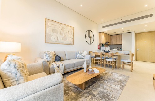 Al Barsha Apartment | Walking Distance to Miracle Garden and Butterfly Garden