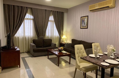 Al Khuwair Apartment | WANASA CONTINENTAL HOTEL