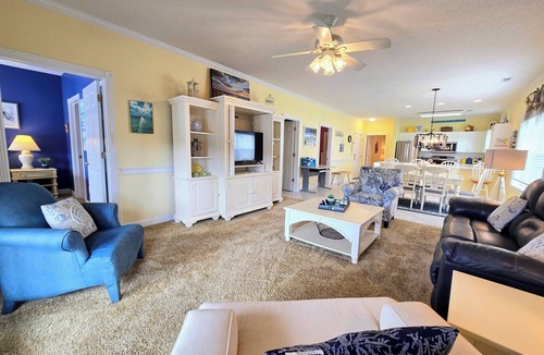 Socastee Condo | Waterway Getaway
