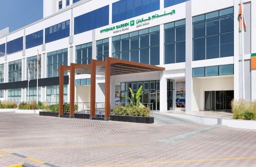 Al Khuwair Hotel | Wyndham Garden Muscat Al Khuwair