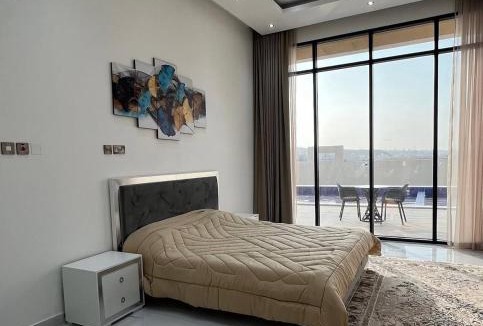 Sur Villa | Zahrtishrin