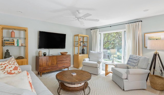 1357 Fairway Oaks Villa by Akers Ellis Rentals