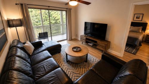 2Br 2Ba Condo on Golf Course
