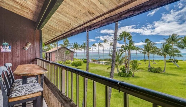 2BR Ocean Views W/Large Lanai - Molokai Shores