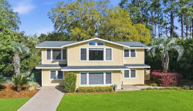 2nd Row Beach House | Private Beach Access + Pool | Perfect for a Large Family
