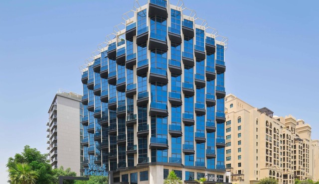 Adagio Premium The Palm