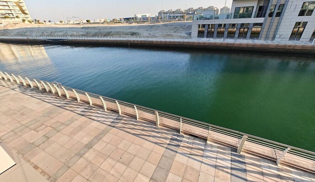 Amber Glow 2BR Apartment Al Raha