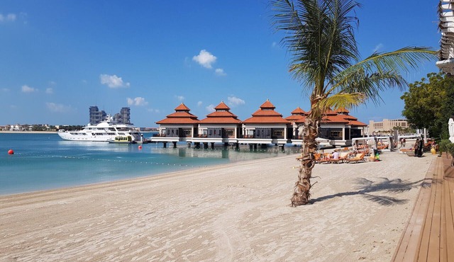 Astounding 2BR with Sea View at Anantara The Palm