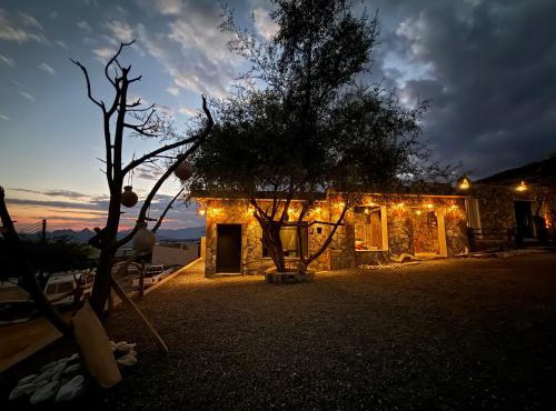 Balcony walk rest house Jabal shams