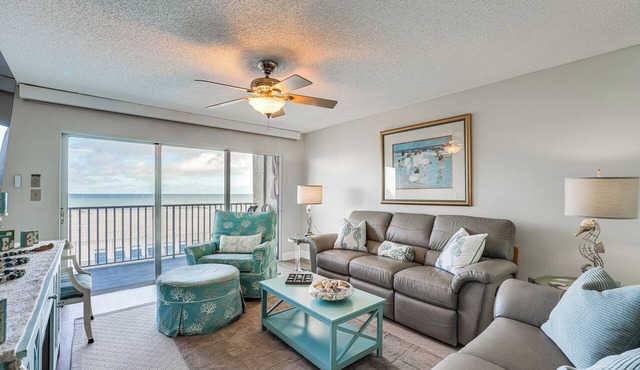 Beachfront Condo w/Pool in Redington Shores