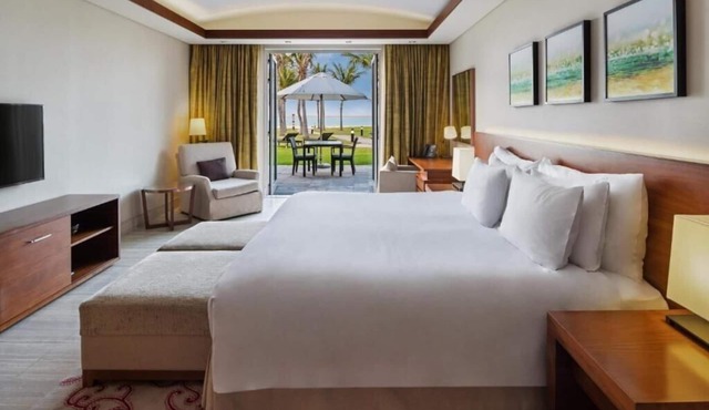 Beachfront Residence One Bedrooom Suite By Luxury Bookings
