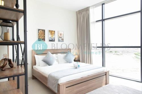 Bloomfields Studio in The View - Raha