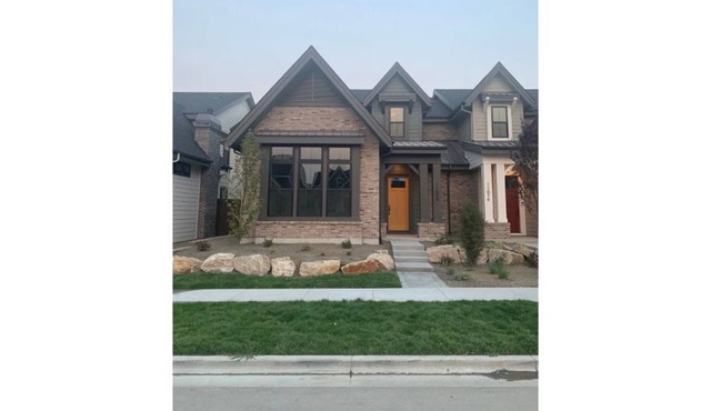 Boise Foothills Luxury Home