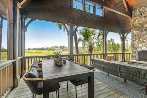 Club Cottage 6
