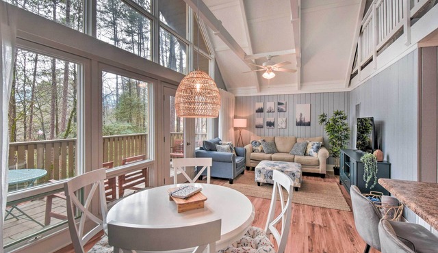 Comfortable Condo on Keowee Key Golf Course!