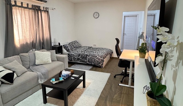 Cozy Studio in Al Mushrif, Abu Dhabi