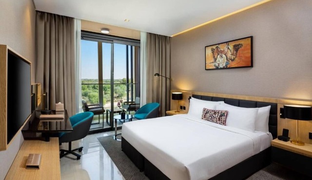 Deluxe Room Near Mirdif Mall By Luxury Bookings