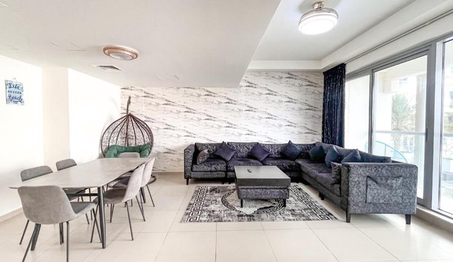 Elegant 2 Bedroom Duplex Apartment Pacific Al Marjan Island