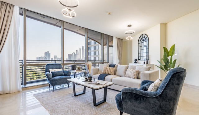 Elegant 2BR in Sky Gardens DIFC by Deluxe Holiday Homes