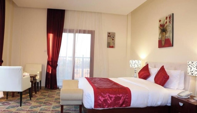 Executive Suite Near American School