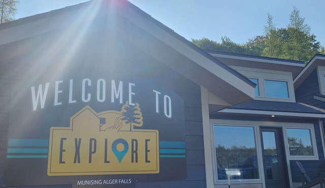 EXPLORE Munising Studio Suite 106