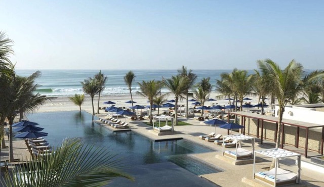 FOUR Luxe 1BR Villas with Plunge Pools! Beachfront, Infinity Pool, Spa Center!