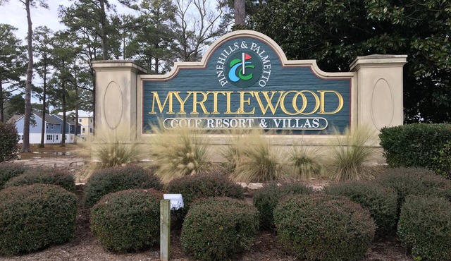 GR RATES & GR LOCATION - 2 BED 2 BATH w ELEV- GOLFVIEW - APPROX 1 MILE TO BEACH!