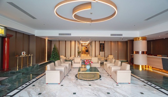 Grand Continent Hotel Dubai