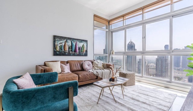 GuestReady - 2BR | Balcony with Stunning Sky View