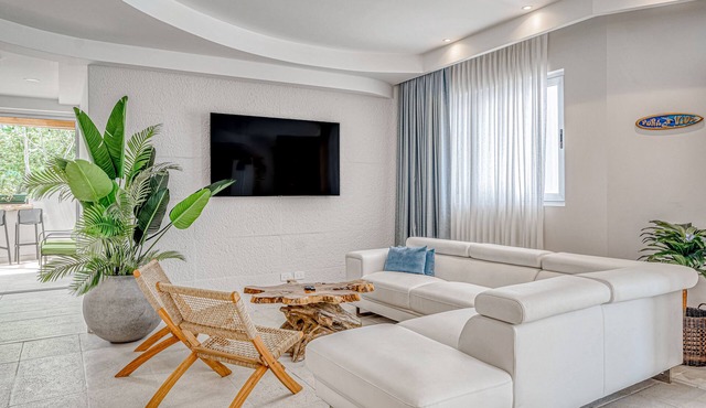 Hermosa Waves D2 | Luxury condo in Playa Hermosa with pool, hot tub, balcony, AC