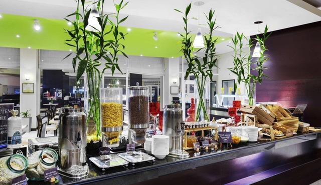 ibis Muscat