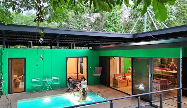 Jungle Container Private Pool 8 Min Avellanas