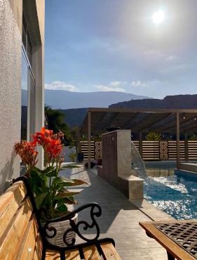 La Vida Inn