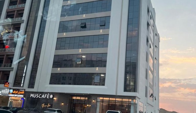 Liza Hotel