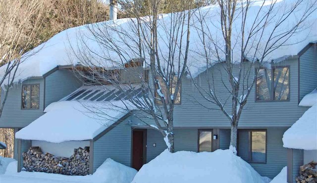 Luxe 3Bed/2Bath Condo off Sugarbush Access Road