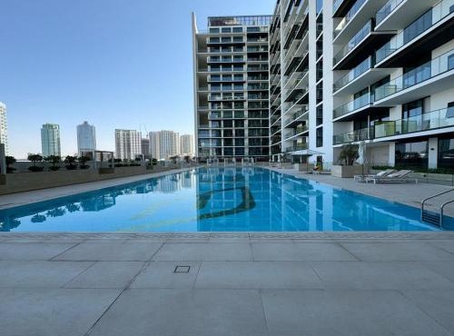 Luxurious Belvilla 1BR JVC with Pool, Gym & BBQ Access