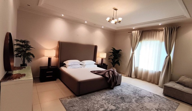 Luxury 3 bedroom villa MSQ Muscat Parkside Retreat close to beach