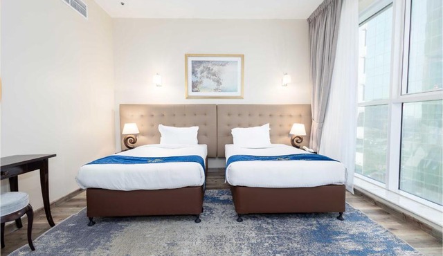 Luxury Stay in Al Nahda, Dubai