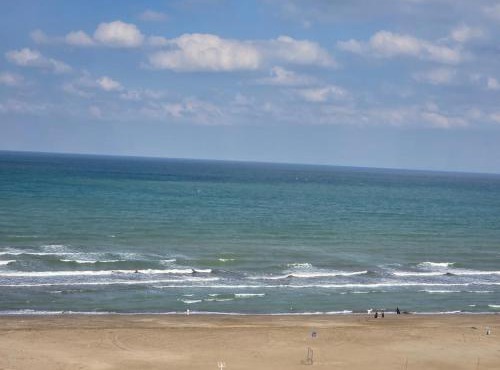 Muscat Beach Hostel