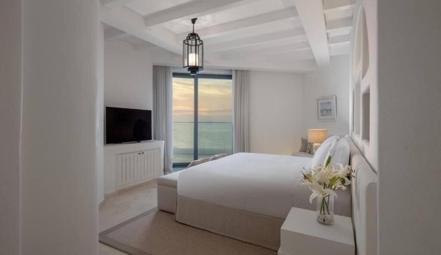 Oia Sea View Room Near by Ghantoot Racing Club